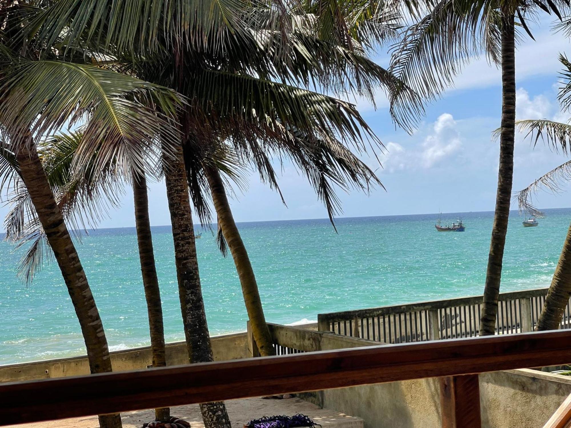 Blue Maalu Resort Ambalangoda  Bagian luar foto