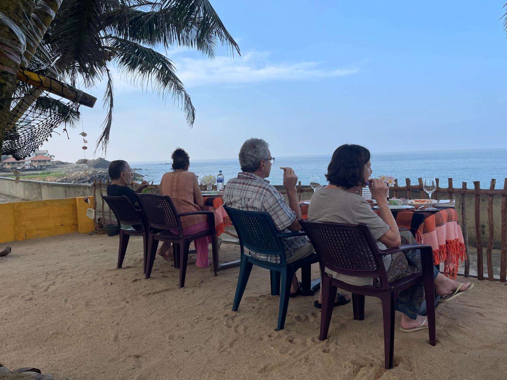 Blue Maalu Resort Ambalangoda  Bagian luar foto